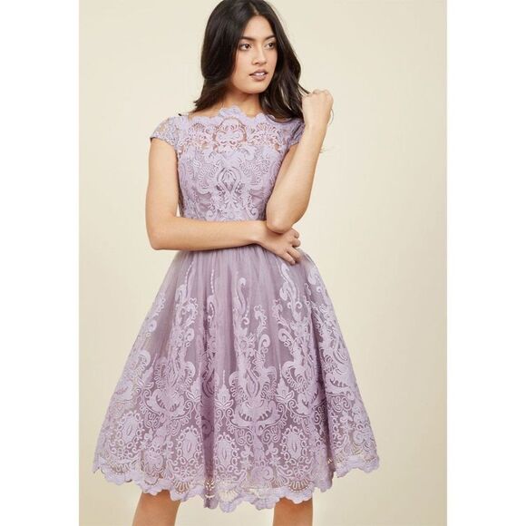 NWT Chi Chi London Lilac Lace Dress - Picture 5 of 8